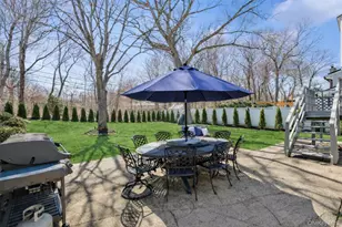 19 Fisher Rd, Commack, NY 11725 - Photo 34