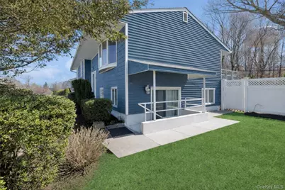 19 Fisher Road, Commack, NY 11725 - Photo 36