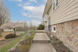 2 Emily Ln, Stony Point, NY 10980 - Photo 4