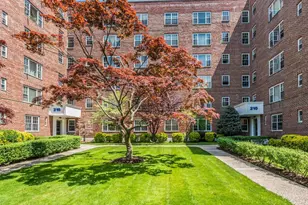 230 Pelham Rd, New Rochelle, NY 10805 - Photo 22