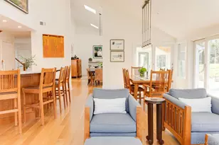 8 Waterview Ln, Setauket, NY 11733 - Photo 14