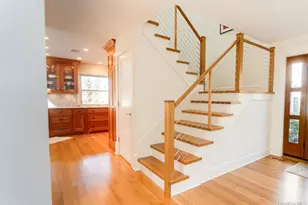 8 Waterview Ln, Setauket, NY 11733 - Photo 10