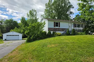 62 Pucky Huddle Rd, Bethel, NY 12720 - Photo 2