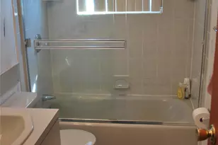 66 Laurel Dr, Massapequa Park, NY 11762 - Photo 16