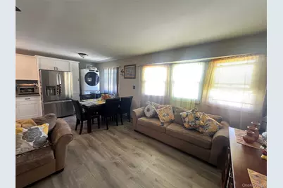 10727 172nd Street, Jamaica, NY 11433 - Photo 12