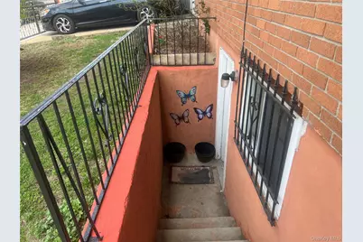 10727 172nd Street, Jamaica, NY 11433 - Photo 30