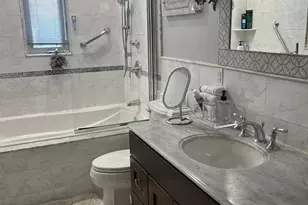 136-54 71st Rd, Kew Gardens, NY 11367 - Photo 18