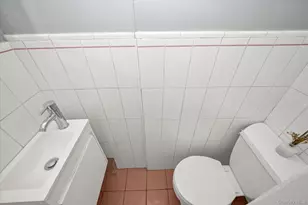 136-54 71st Rd, Kew Gardens, NY 11367 - Photo 10