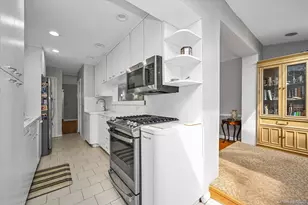 136-54 71st Rd, Kew Gardens, NY 11367 - Photo 12