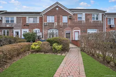 136-54 71st Road, Kew Gardens, NY 11367 - Photo 2