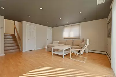 14 Millpond Street, Jericho, NY 11753 - Photo 28