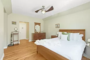 1004 Kensington Way, Mount Kisco, NY 10549 - Photo 10
