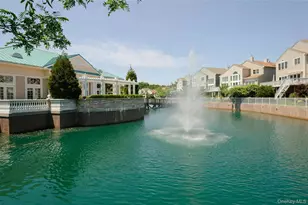 99 Carriage Ln, Plainview, NY 11803 - Photo 30