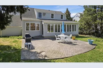 6 Derby Road, Port Washington, NY 11050 - Photo 24