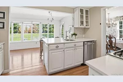 6 Derby Road, Port Washington, NY 11050 - Photo 6