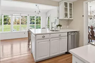 6 Derby Rd, Port Washington, NY 11050 - Photo 6