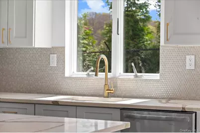 209 Prospect Avenue, White Plains, NY 10607 - Photo 6