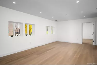 209 Prospect Avenue, White Plains, NY 10607 - Photo 26