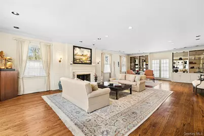 45 Southeast Road, Sands Point, NY 11050 - Photo 8