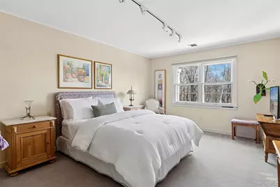 45 Southeast Road, Sands Point, NY 11050 - Photo 20