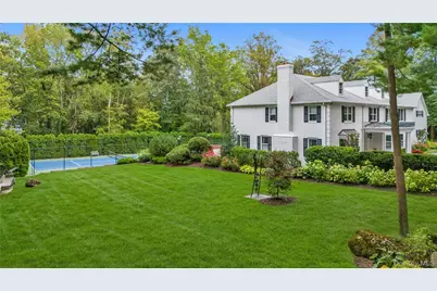 45 Southeast Road, Sands Point, NY 11050 - Photo 22