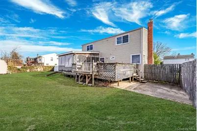 260 28th Street, Copiague, NY 11726 - Photo 34