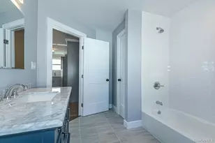 207 Nassau Blvd, Garden City South, NY 11530 - Photo 8