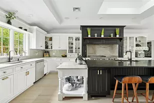 40 Dogwood Ln, Sands Point, NY 11050 - Photo 6