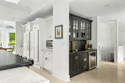 40 Dogwood Lane, Sands Point, NY 11050 - Photo 10