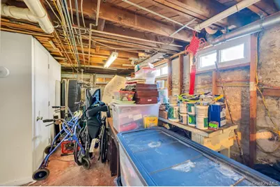 398 33rd Street, Lindenhurst, NY 11757 - Photo 40