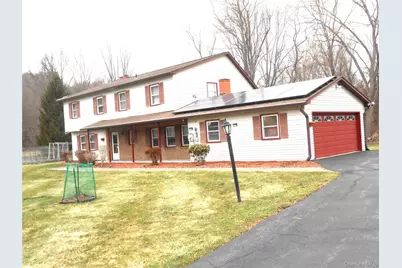 18 Stephen Drive, Hopewell Junction, NY 12533 - Photo 1