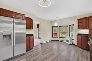 18 Stephen Dr, Hopewell Junction, NY 12533 - Photo 16