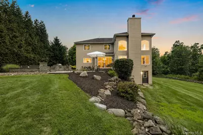 31 Greenwich Avenue, Central Valley, NY 10917 - Photo 2