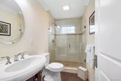 31 Greenwich Avenue, Central Valley, NY 10917 - Photo 44