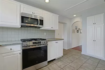 250 Catherine Street, Buchanan, NY 10511 - Photo 4
