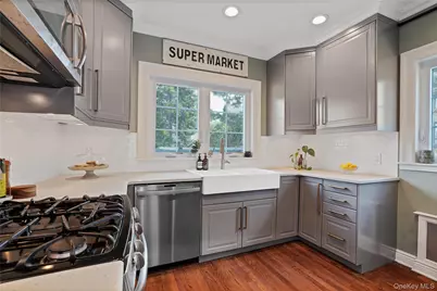 11 Westwood Avenue, New Rochelle, NY 10801 - Photo 10