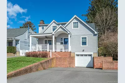 17 Winans Place, Locust Valley, NY 11560 - Photo 2