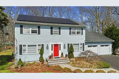 17 Quaker Hill Road, Stony Brook, NY 11790 - Photo 2