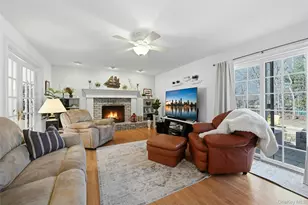 17 Quaker Hill Rd, Stony Brook, NY 11790 - Photo 24