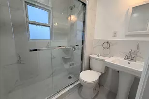 184 Cleveland Ave, Mineola, NY 11501 - Photo 10