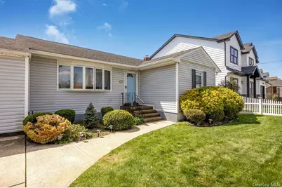 3866 Hudson Avenue, Seaford, NY 11783 - Photo 2