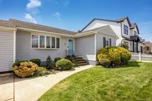 3866 Hudson Ave, Seaford, NY 11783 - Photo 2