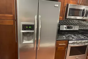 1270 White Plains Rd, Bronx, NY 10472 - Photo 10