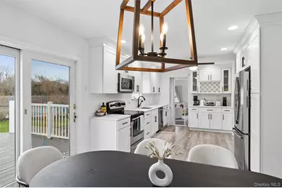 97 Grant Drive, Aquebogue, NY 11901 - Photo 6