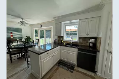 45 Bellows Terrace #B, Hampton Bays, NY 11946 - Photo 8