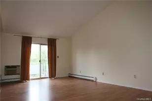 100 Hillside Dr, Middletown, NY 10941 - Photo 2