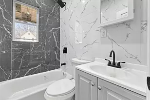110-37 172nd St, Jamaica, NY 11433 - Photo 6