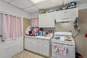 167 Salem St, Port Ewen, NY 12429 - Photo 4
