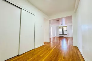 141-05 Pershing Crescent, Briarwood, NY 11435 - Photo 6