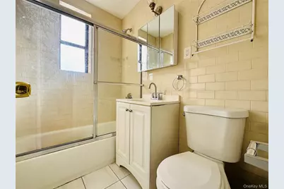 141-05 Pershing Crescent #207, Briarwood, NY 11435 - Photo 12